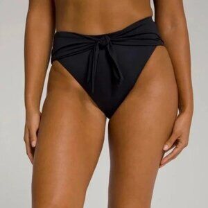 Good American 10 Ways To Wear Bikini Bottom Size 1 Small Black Bow Tie Front NEW